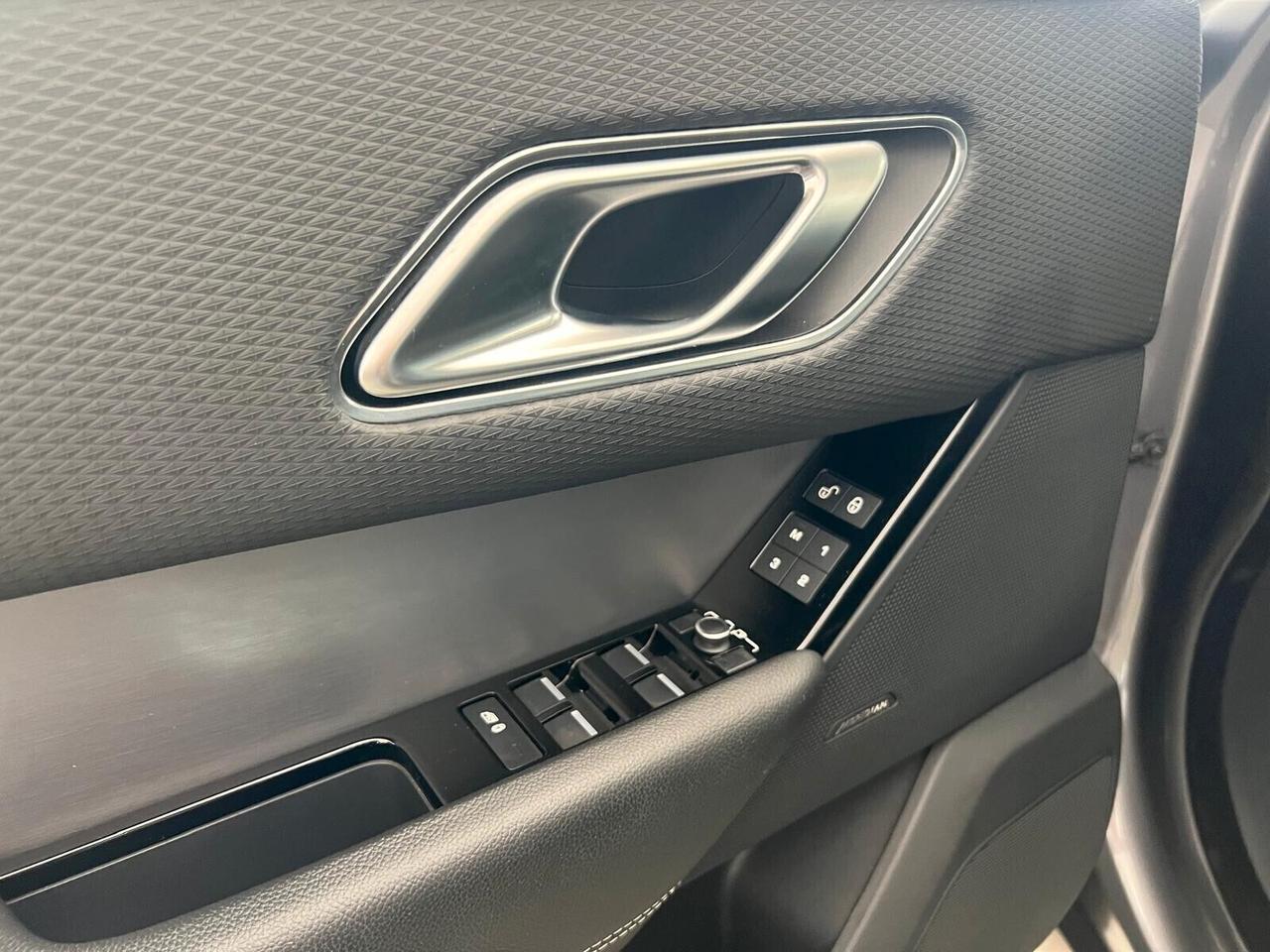 Land Rover Range Velar 2.0D 240 CV R-Dynamic HSE