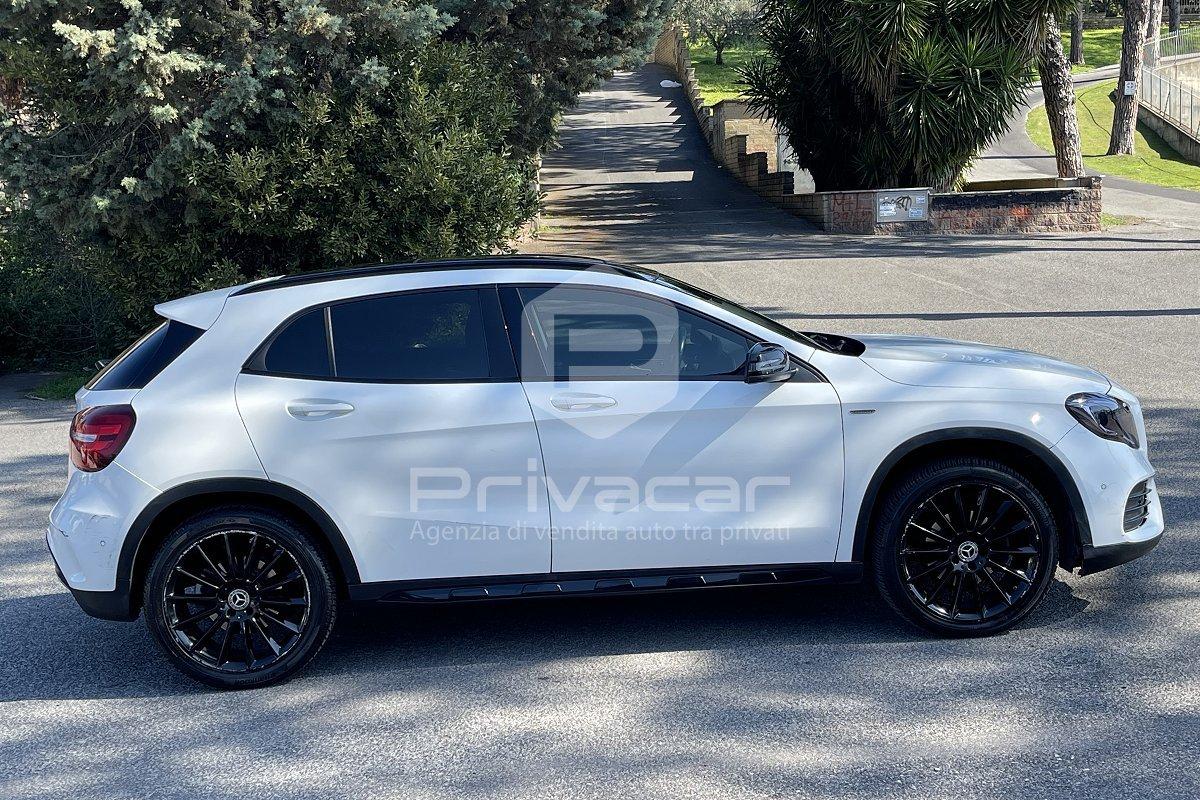 MERCEDES GLA 200 d Automatic Premium