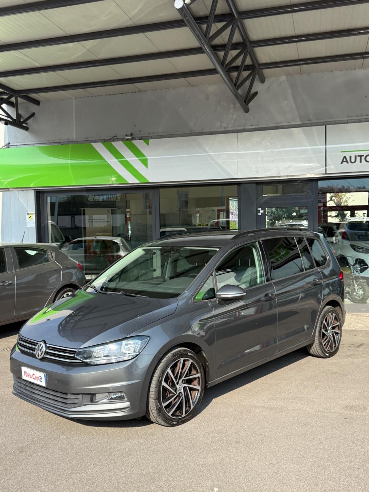 VOLKSWAGEN TOURAN 1.6 TDI SCR Executive 7 Posti