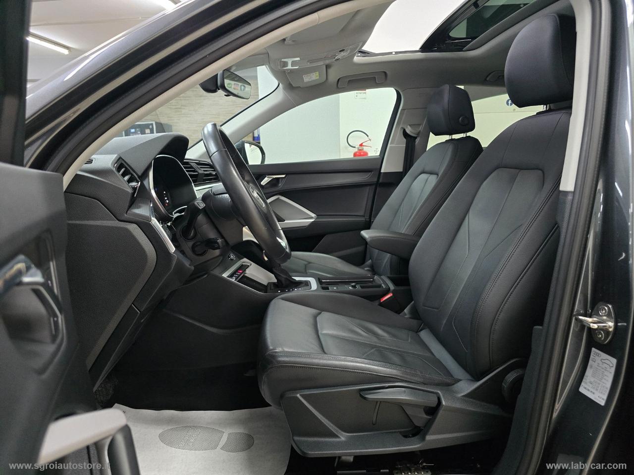 AUDI Q3 SPB 35 TDI S tronic S-LINE
