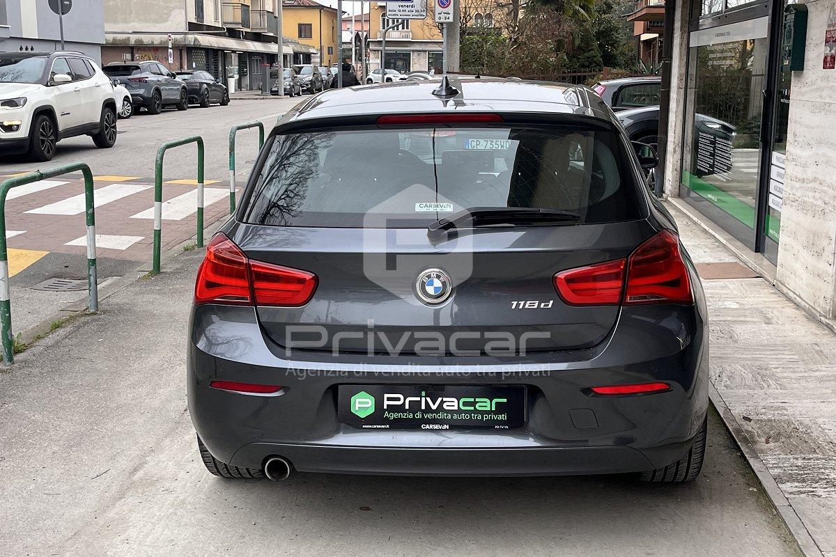 BMW 118d 3p. Advantage