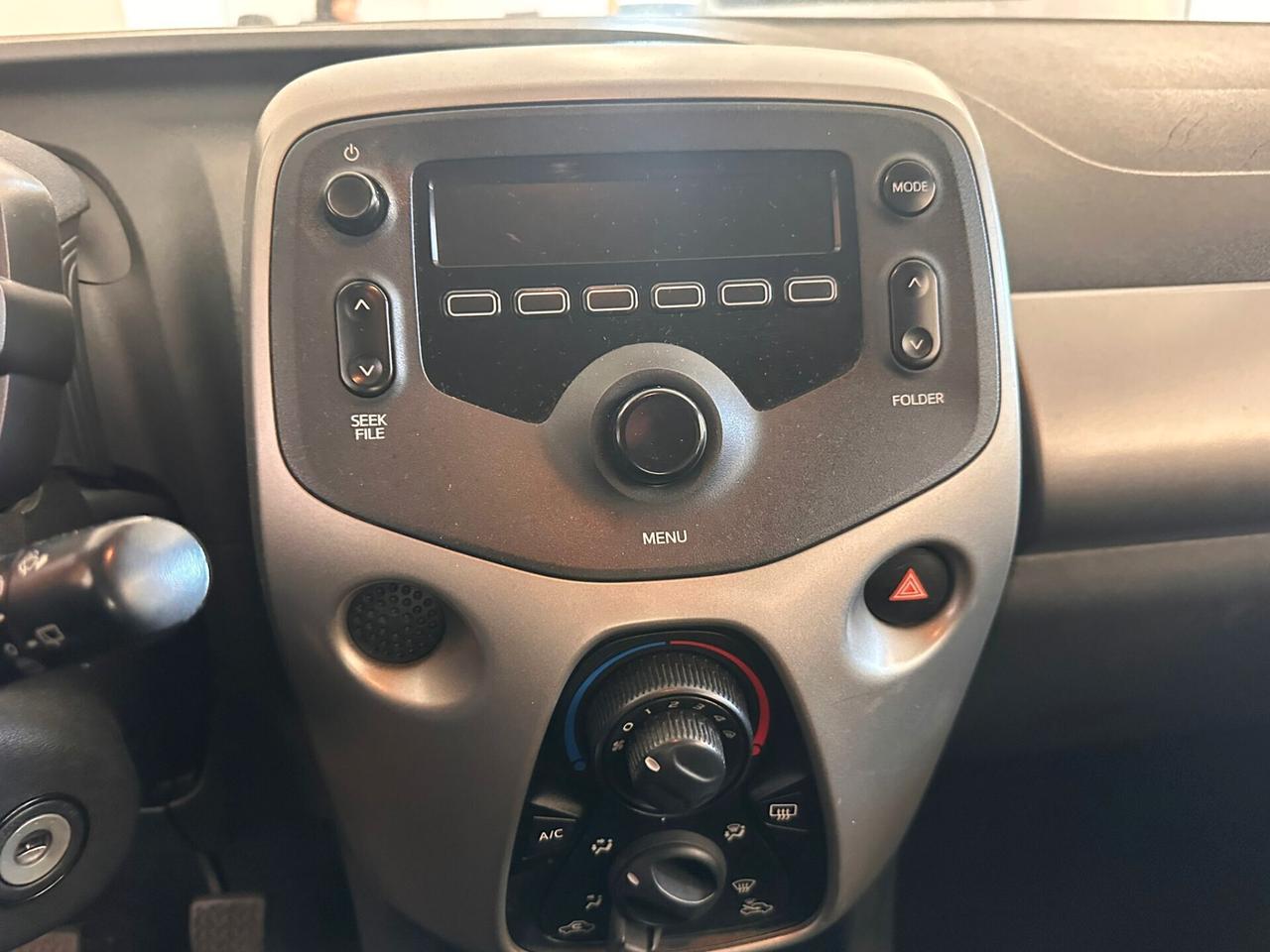 Citroen C1 PureTech 82 5 porte Shine