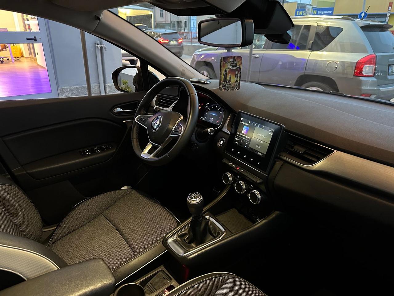 Renault Captur Intens ECO-G 100 #8754