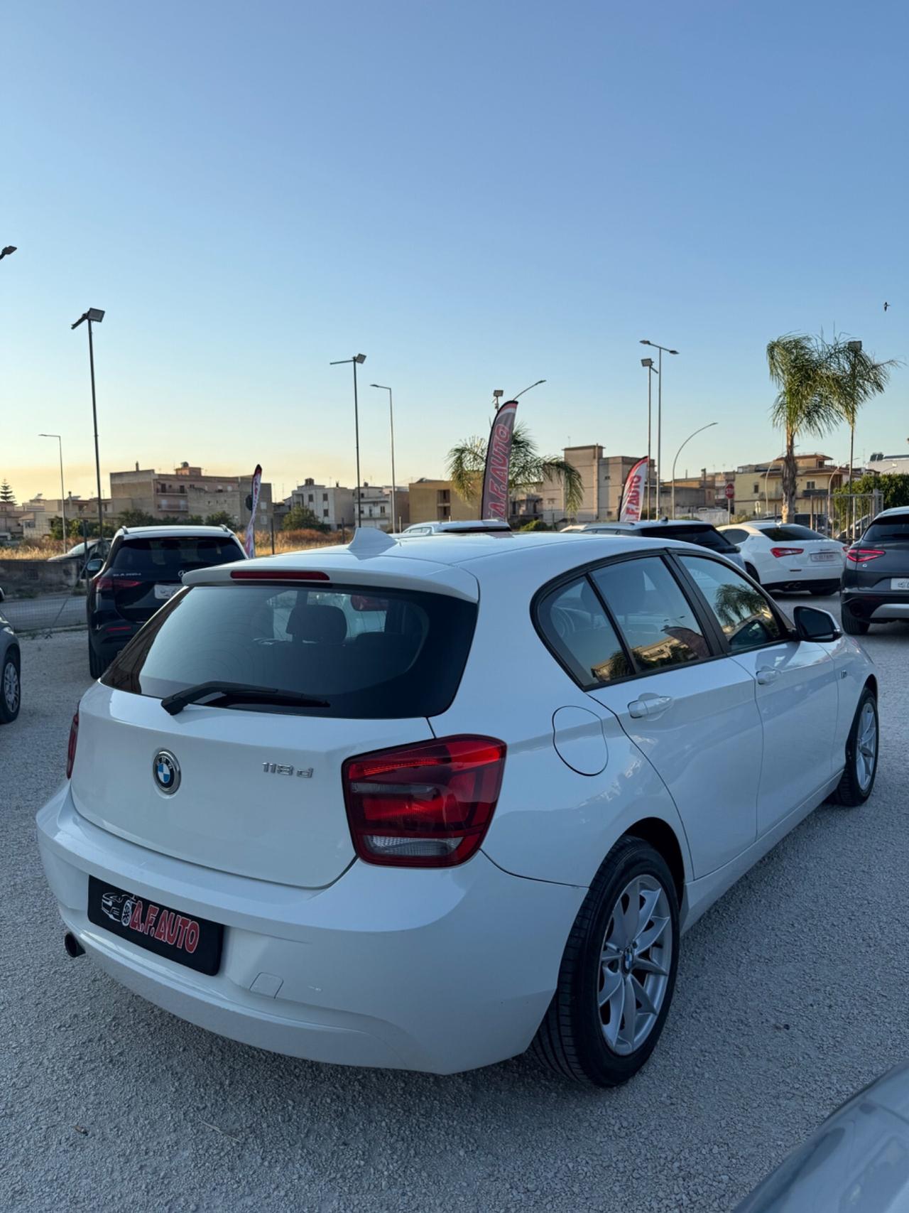 Bmw 118d 5p. Sport