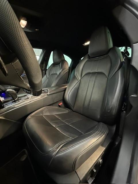 Maserati Ghibli V6 430 CV Q4 Trofeo