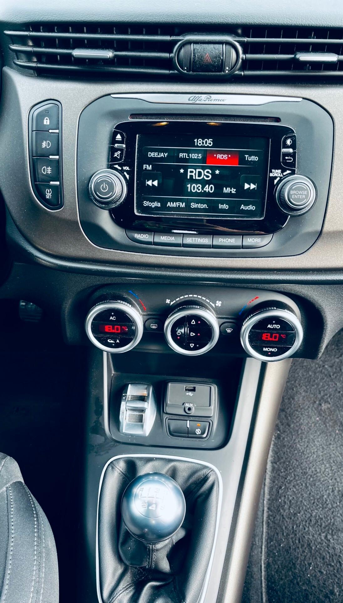 Alfa Romeo Giulietta 1.6 JTDm-2 105 CV Distinctive