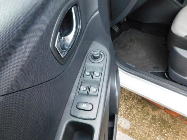 Renault Captur dCi 8V 90 CV EDC Start&Stop Energy Iconic