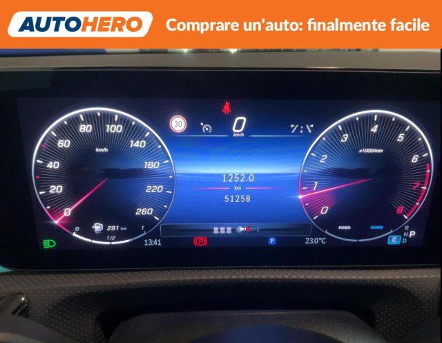 MERCEDES-BENZ A 180 Automatic AMG Line Premium