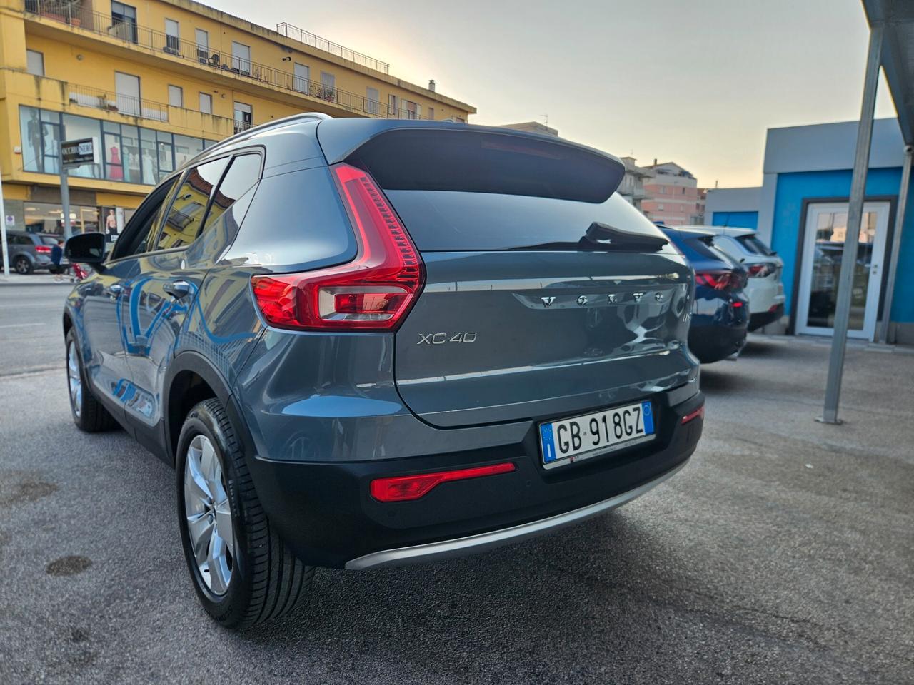 Volvo XC40 D3 Momentum My21 150cv