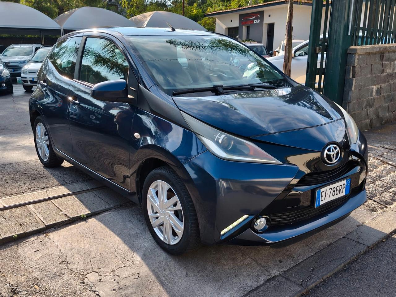 Toyota Aygo 1.0 VVT-i 69 CV 5 porte x-clusiv