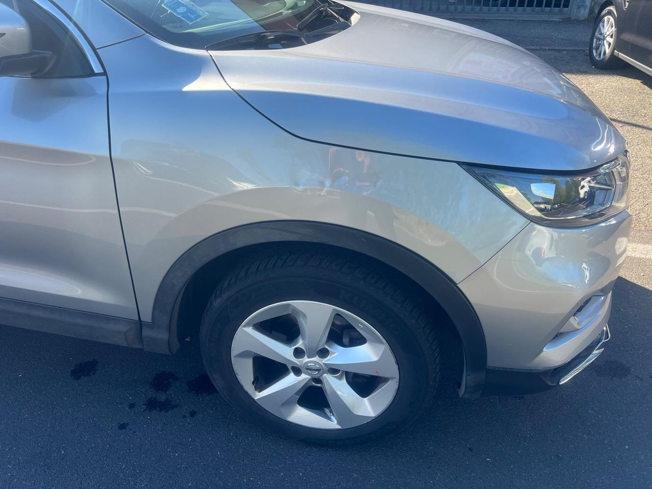 Nissan Qashqai 1.3 DIG-T 140 CV Tekna+