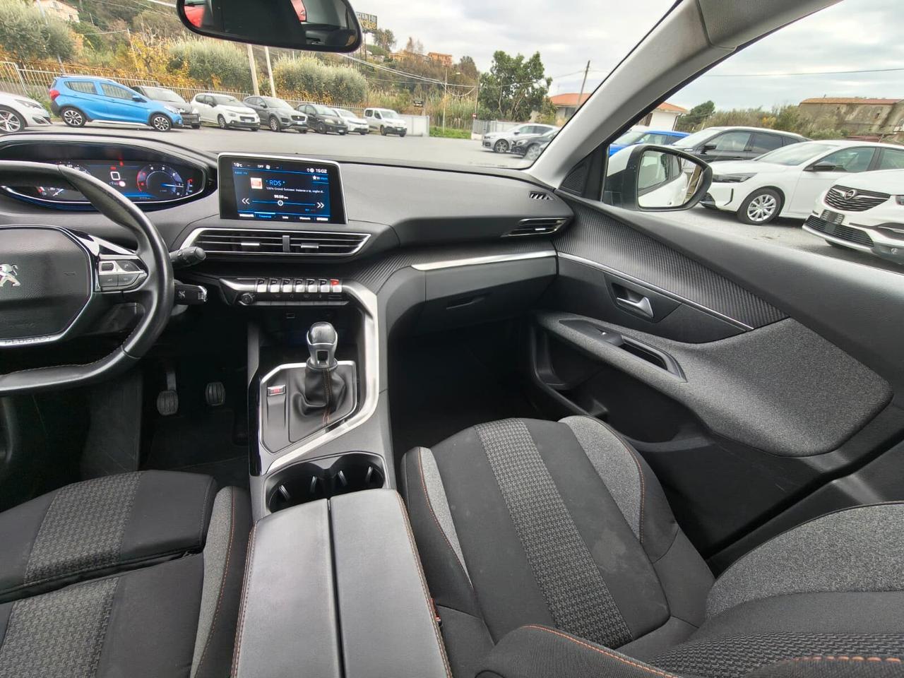 Peugeot 3008 130CV Active