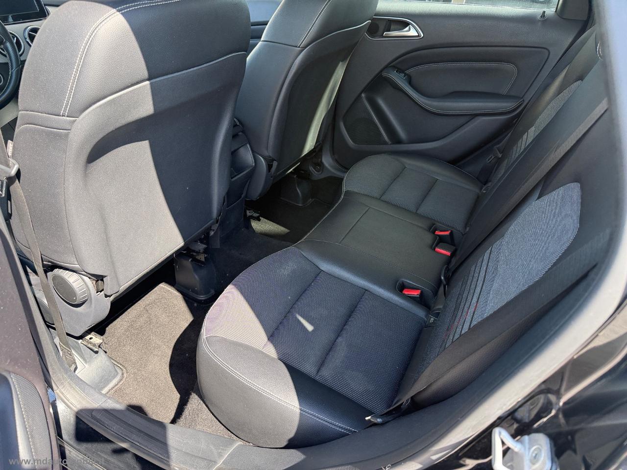 MERCEDES-BENZ B 180 d Automatic Sport STUPENDA