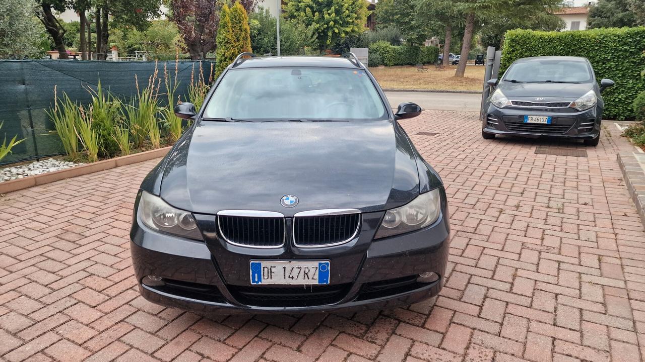 Bmw 320 320d cat Touring Attiva