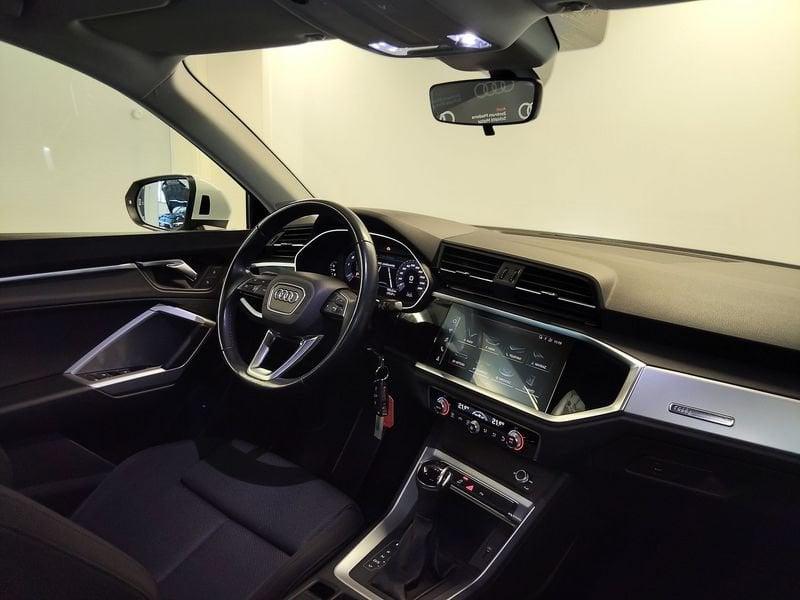 Audi Q3 Q3 35 TDI S tronic Business Advanced