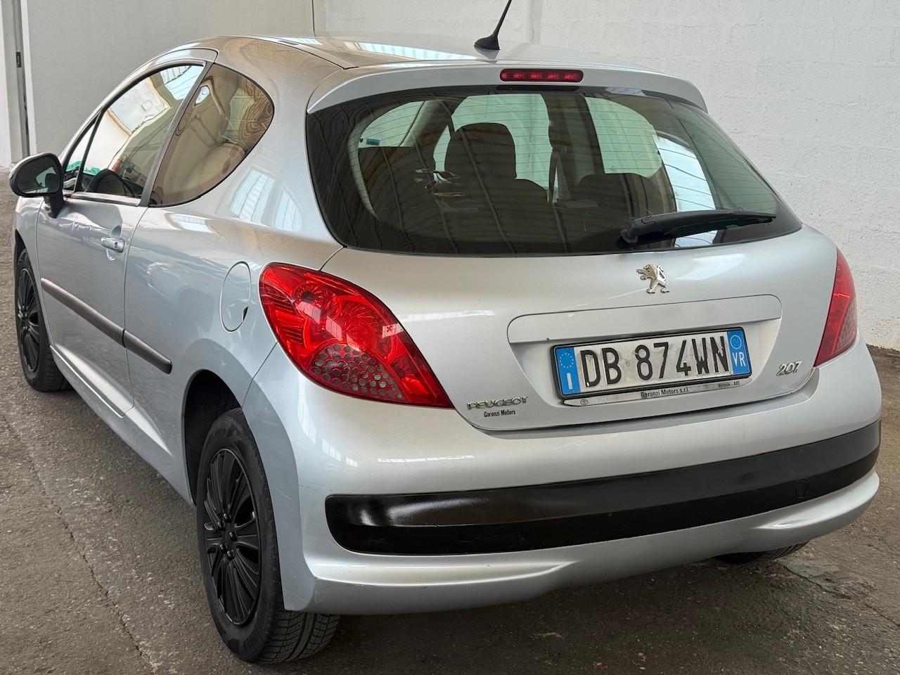 Peugeot 207 1.4 88CV 3p. XS