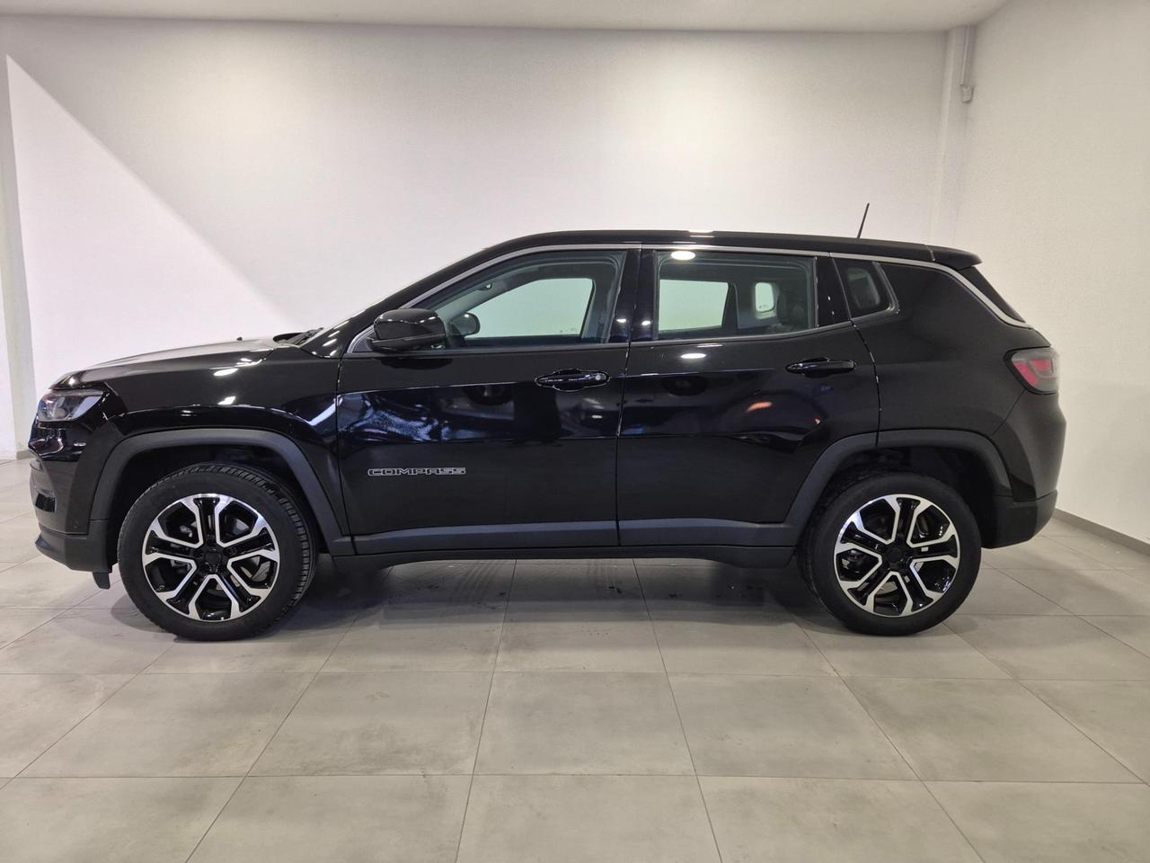 Jeep Compass 1.5 turbo t4 mhev Altitude 130cv dct N1