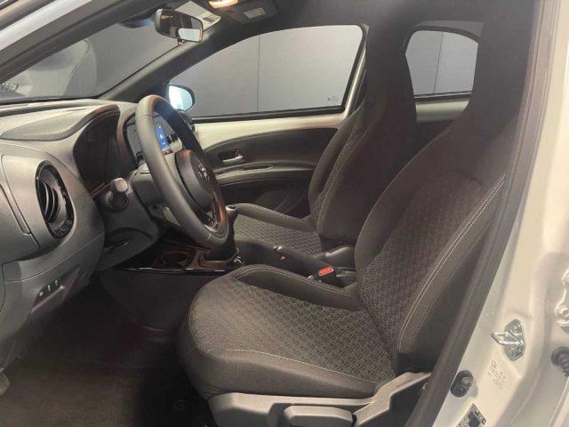 TOYOTA Aygo X 1.0 VVT-i 72 CV 5 porte Trend Air