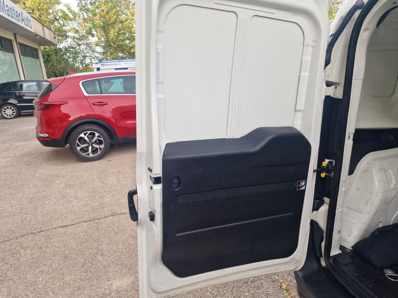 Doblò 1.6 MJT 105CV PC-TN Cargo Lamierato SX