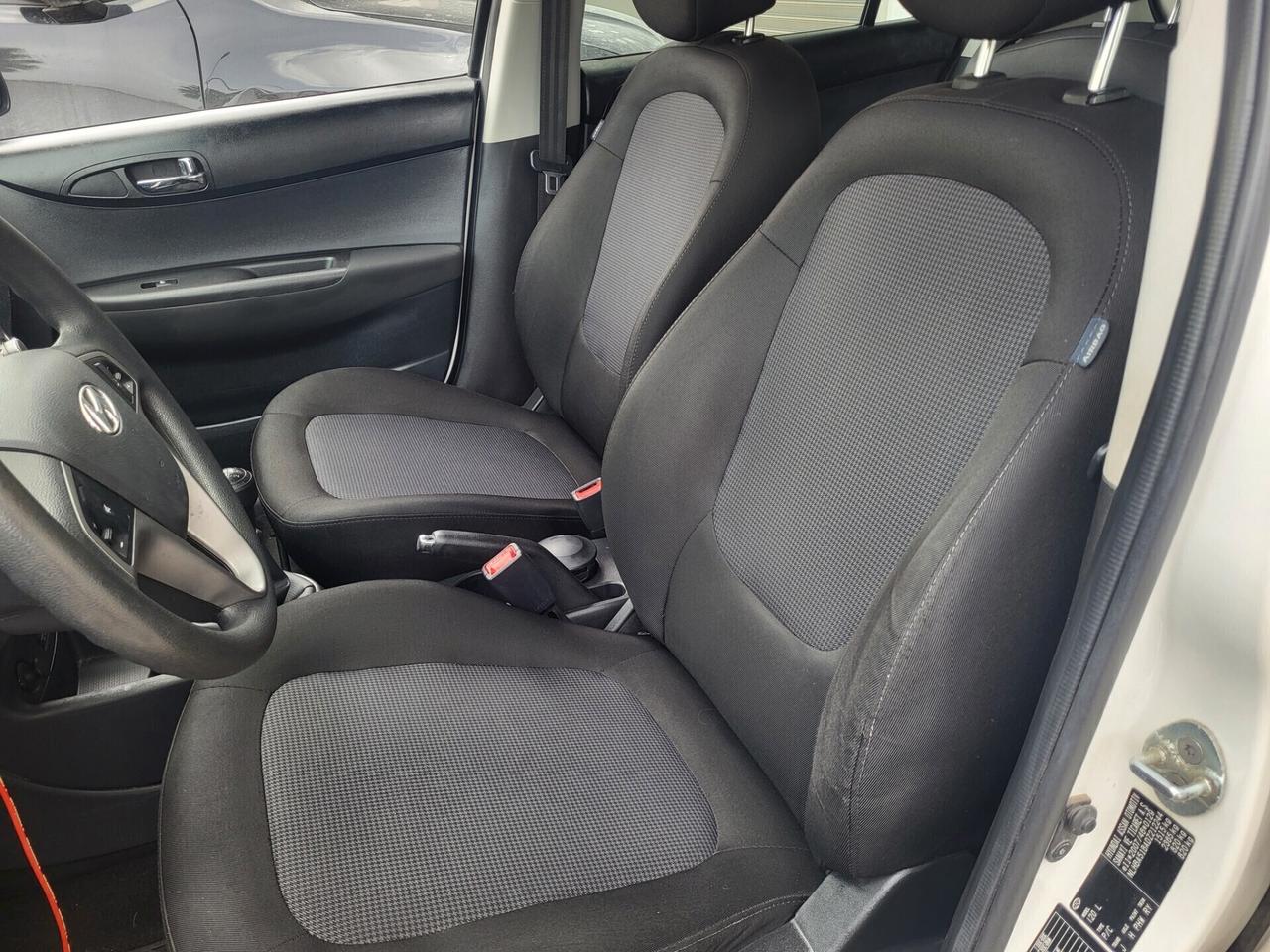 Hyundai i20 1.2 5p. Classic 05/2013 KM 81000