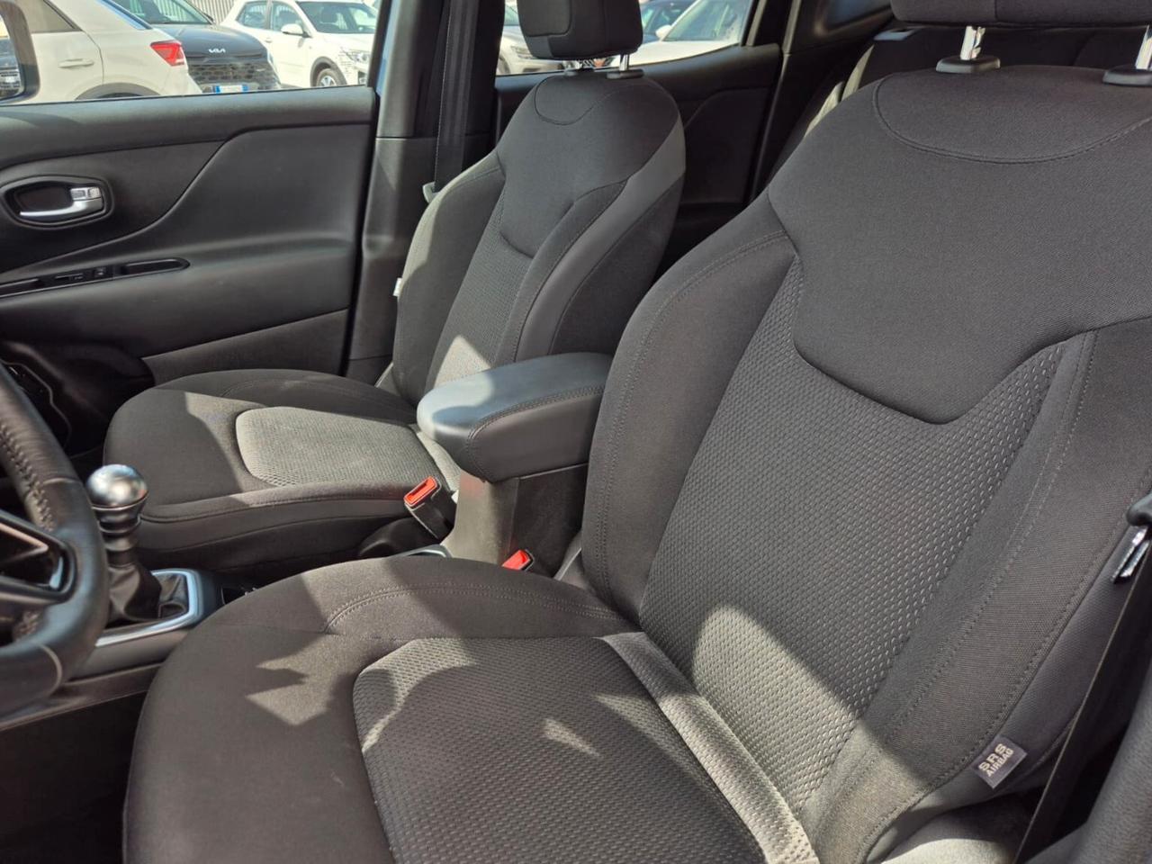 Jeep Renegade 1.6 Mjt 130CV Night Eagle