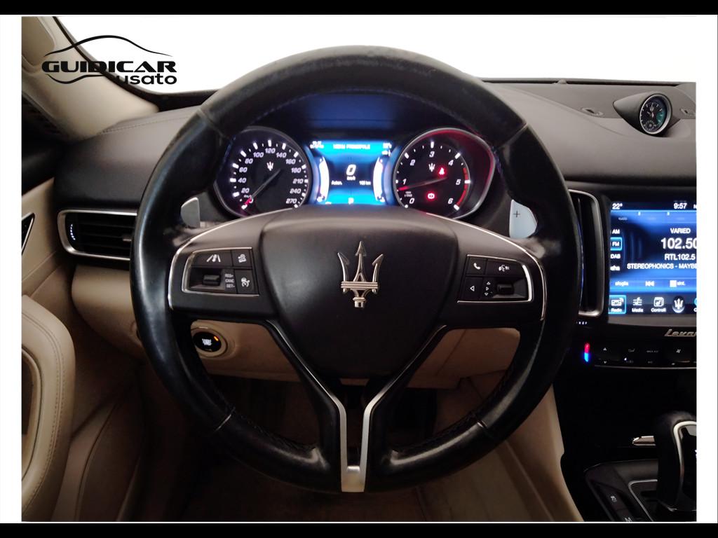 MASERATI Levante - Levante 3.0 V6 250cv auto
