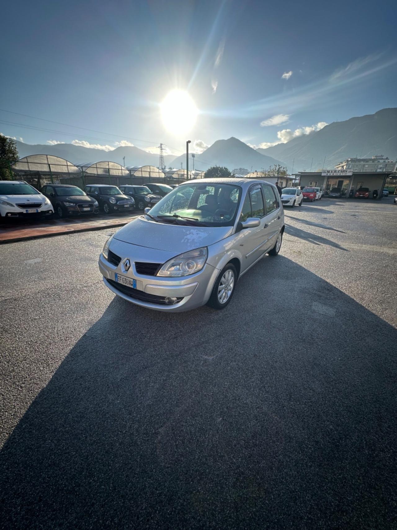 Renault Scenic Scénic 1.5 dCi/105CV Luxe