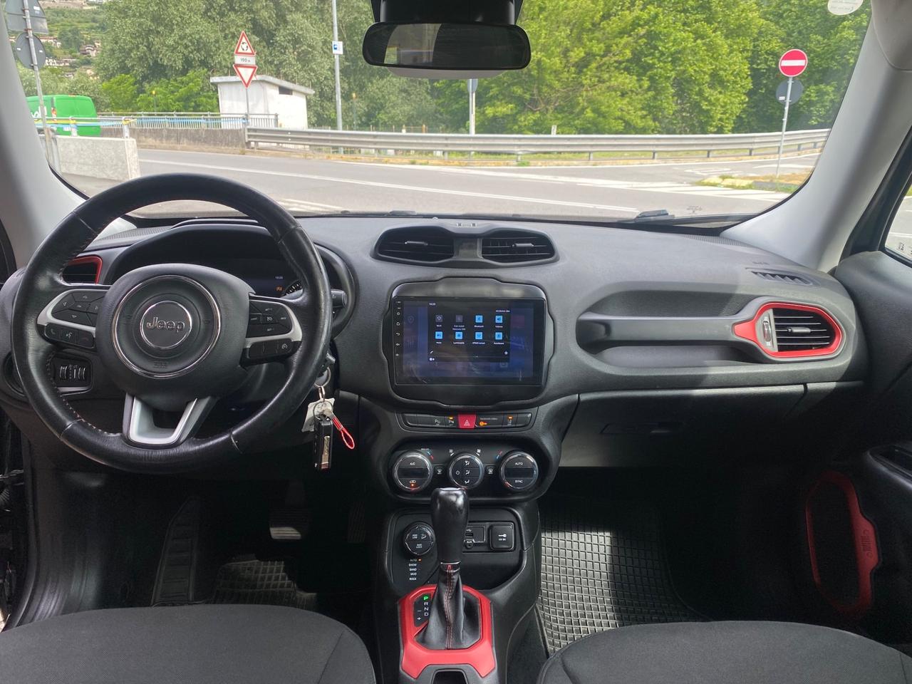 Jeep Renegade 2.0 Mjt 170CV 4WD Active Drive Low Trailhawk