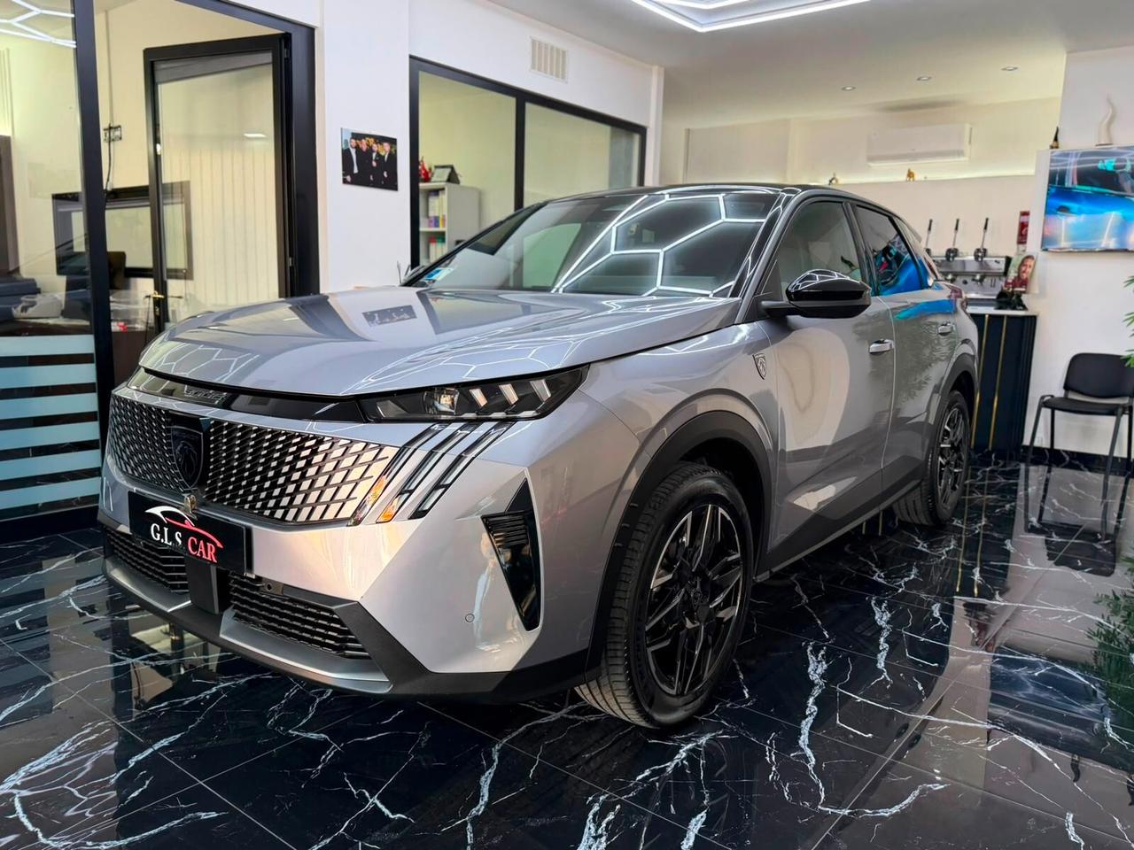 Peugeot 3008 Hybrid 1.2 Benzina 136 e-DCS6 GT