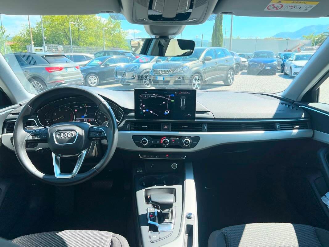 Audi A4 30 2.0 tdi mhev Business 136cv s-tronic