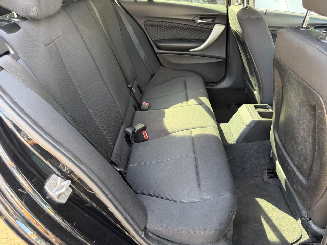 Bmw 116 116i 5p. Urban