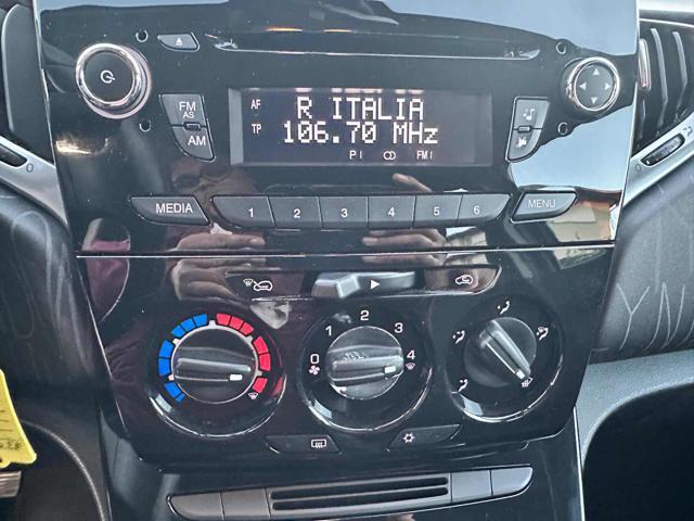 LANCIA Ypsilon 1.2 69 CV 5 porte Platinum