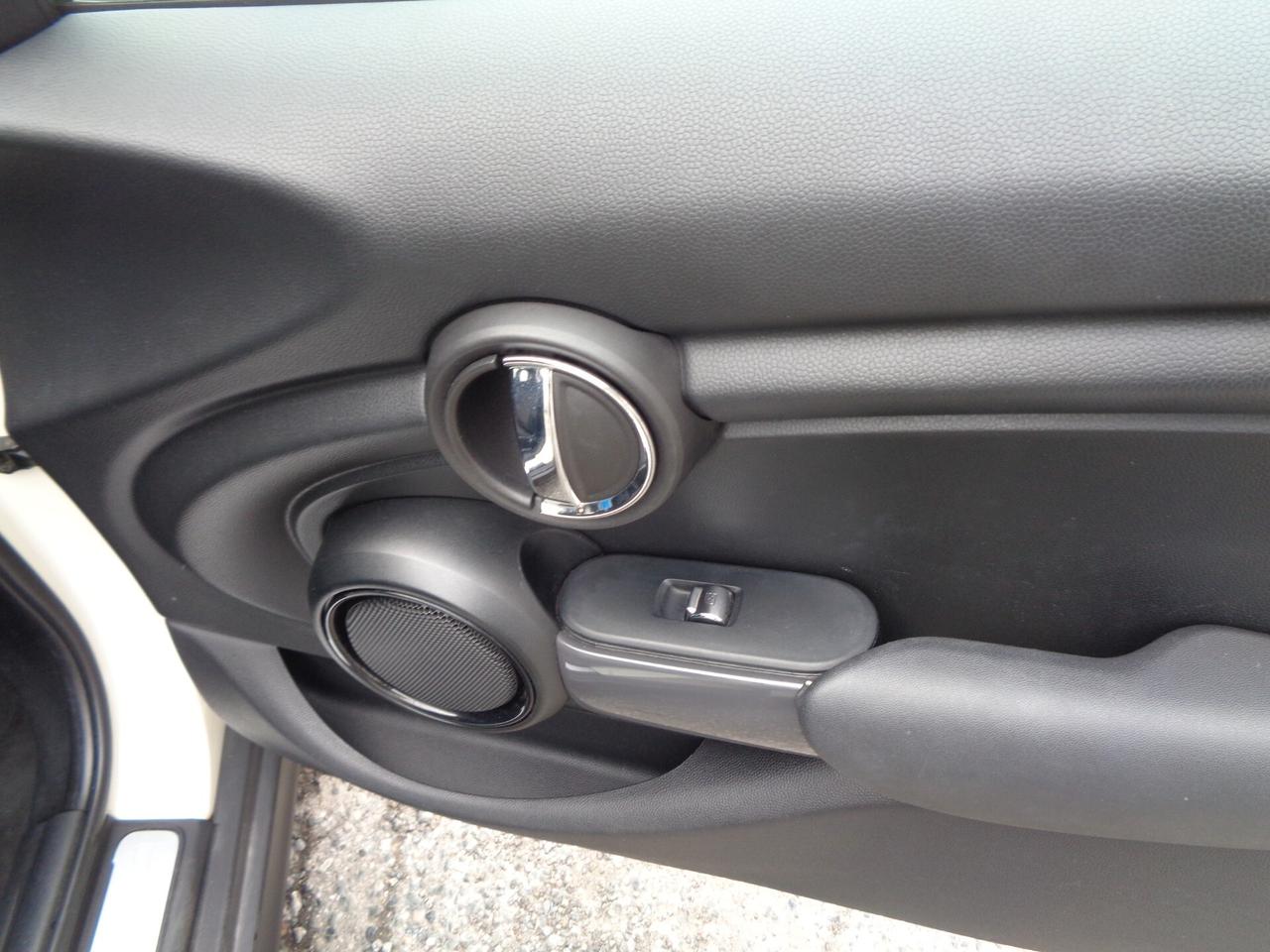 Mini 1.2 One 75 CV 5 porte NAVIGATORE