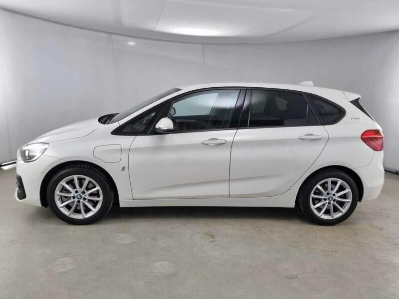 Bmw 2er Active Tourer 225xe Active Tourer iPerformance Business aut.