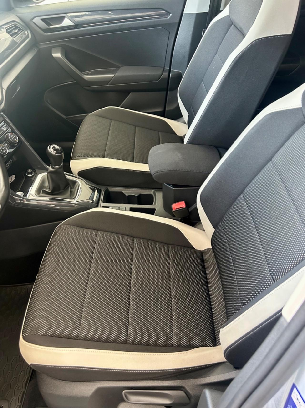 VW T-Roc FULL OPTIONAL finanziabile