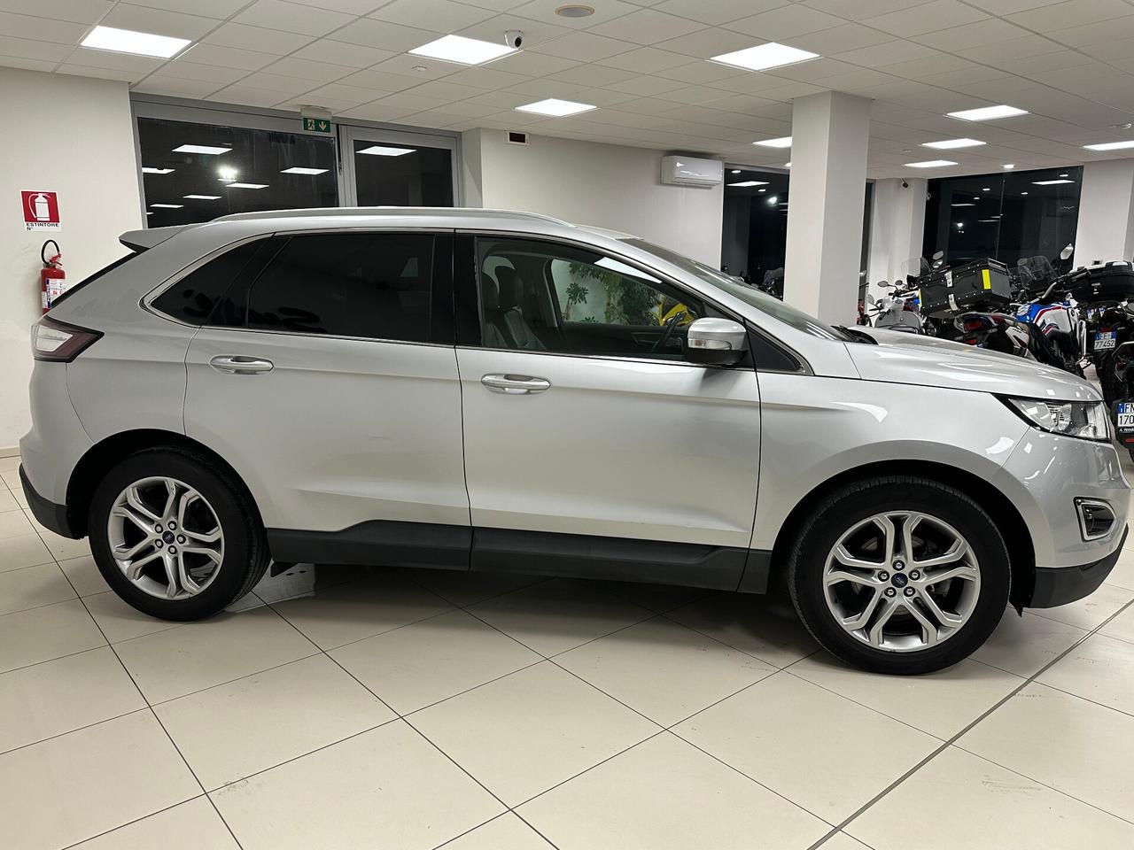 Ford Edge 2.0 TDCI 210 CV AWD Powershift Titanium 2016