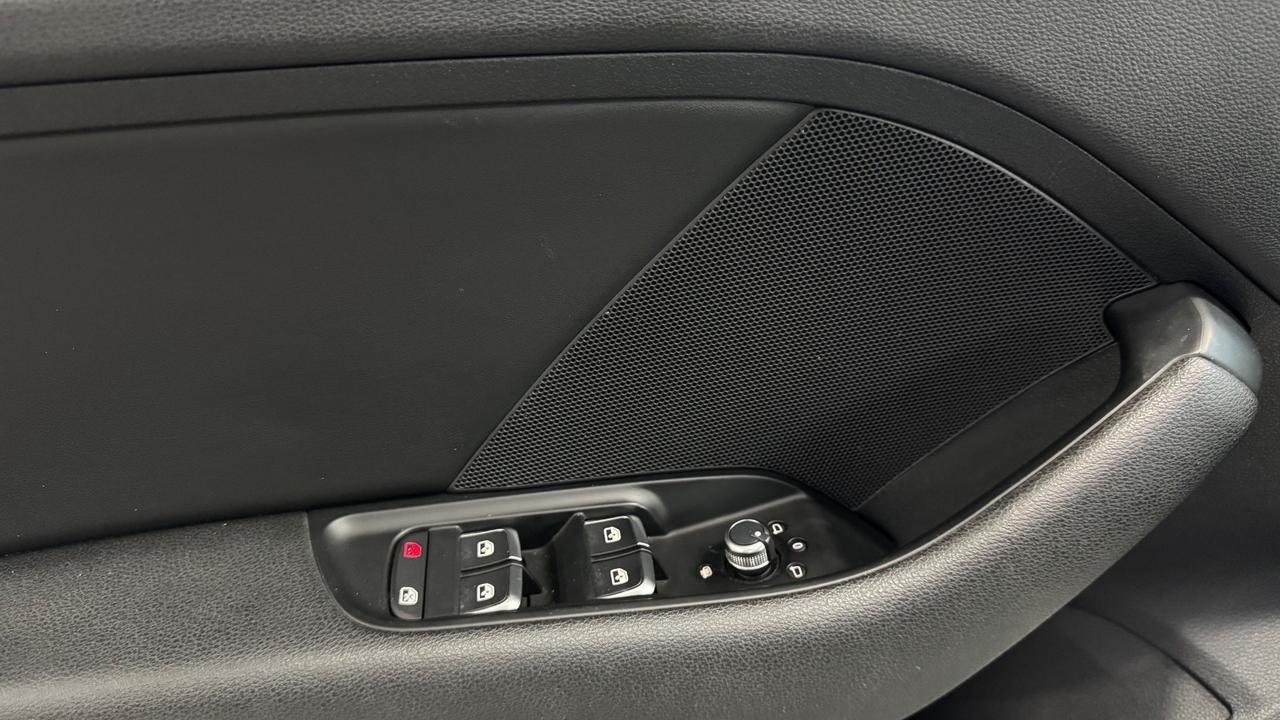 Audi A3 2.0 150 Cv TDI S-Line edition-2017