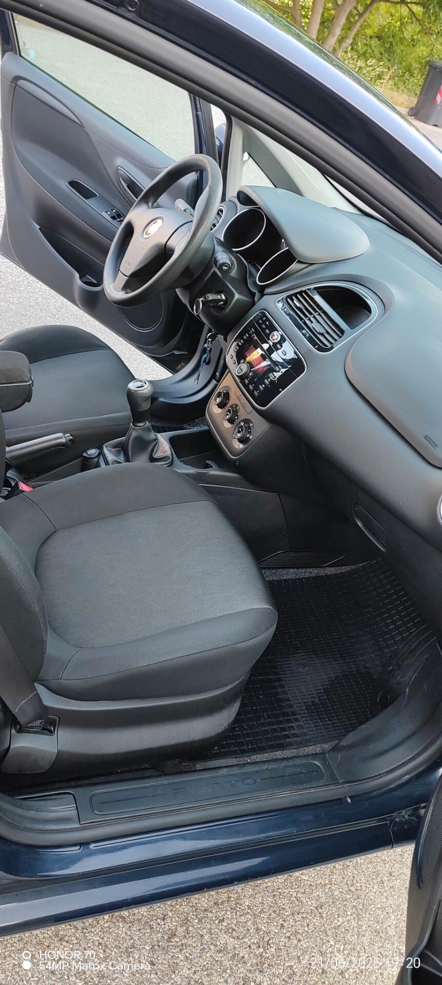 Fiat Punto 1.3 MJT II 75 CV 5 porte Street