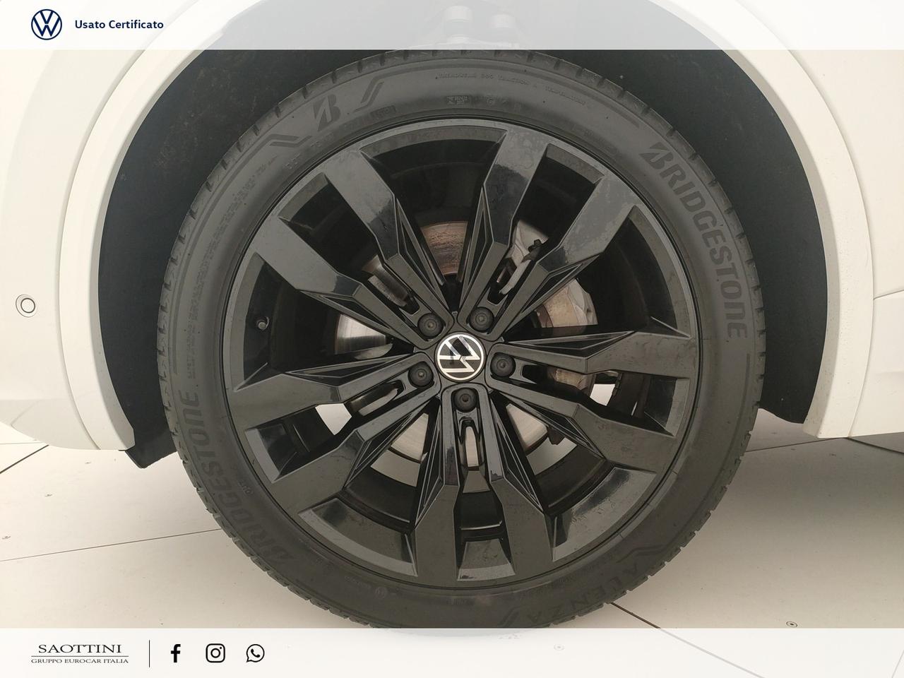 3.0 TDI Elegance R-line exterior pack Tiptronic