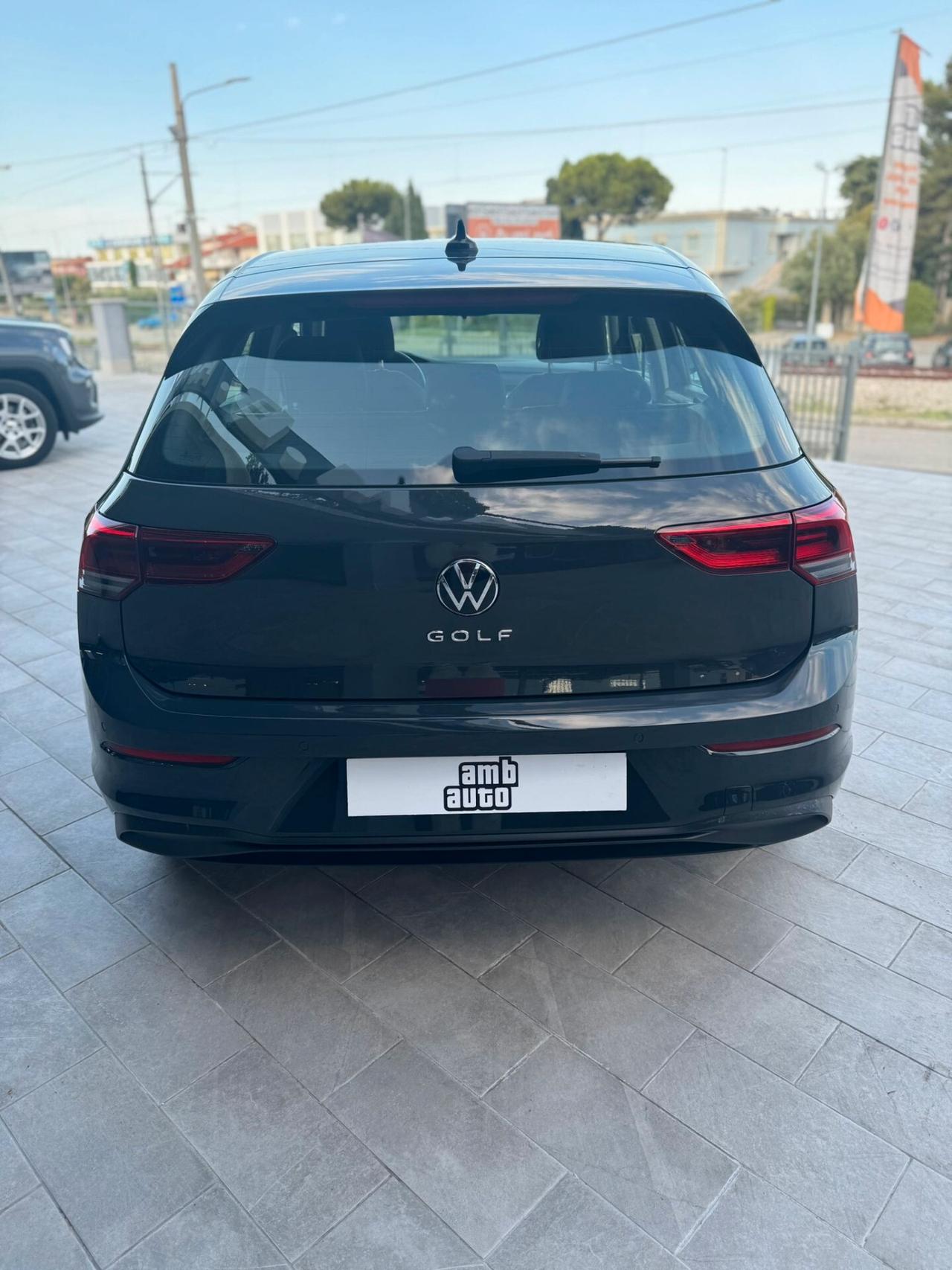 Volkswagen Golf 2.0 TDI DSG 115CV