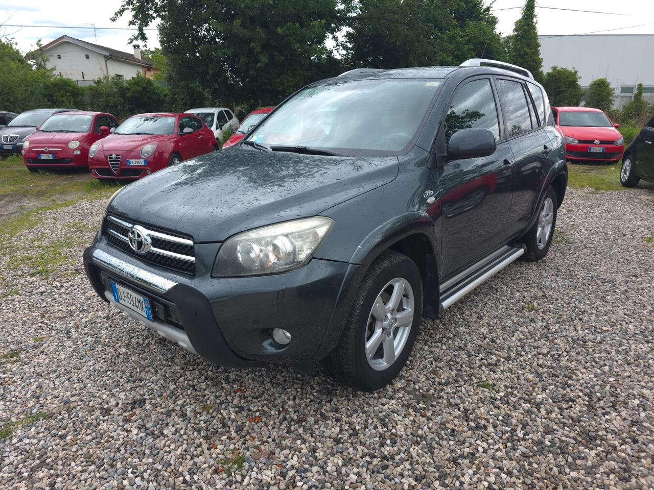 Toyota RAV 4 RAV4 2.2 D-4D 177 CV Luxury