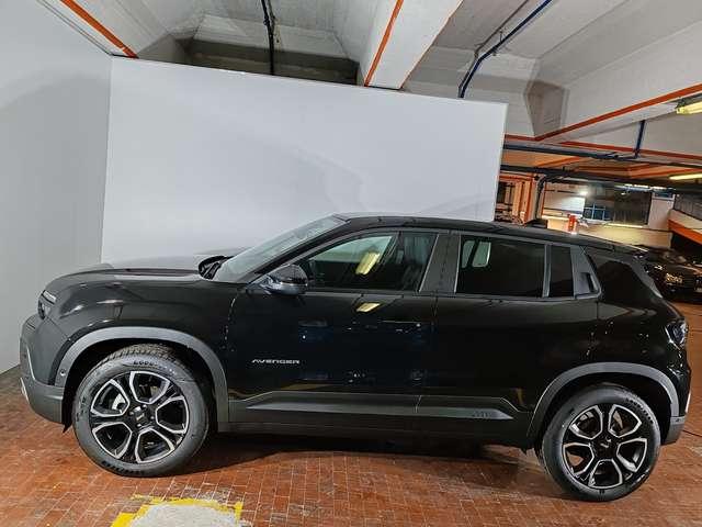Jeep Avenger MY2025 1.2 100cv Summit + Navi + Tetto + Winter
