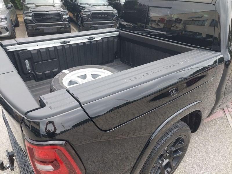 Dodge RAM NUOVO RAM 2025 LARAMIE BLACK 3.0L Twin-Turbo 420CV GPL