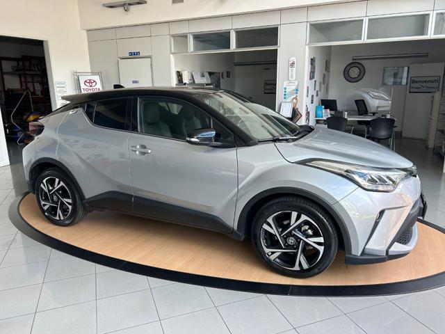 TOYOTA C-HR 2.0 Hybrid E-CVT Trend