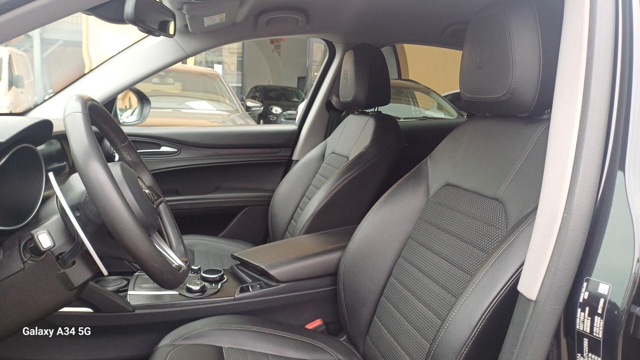 Alfa Romeo Stelvio 2.2 210 CV AT8 Q4 Executive