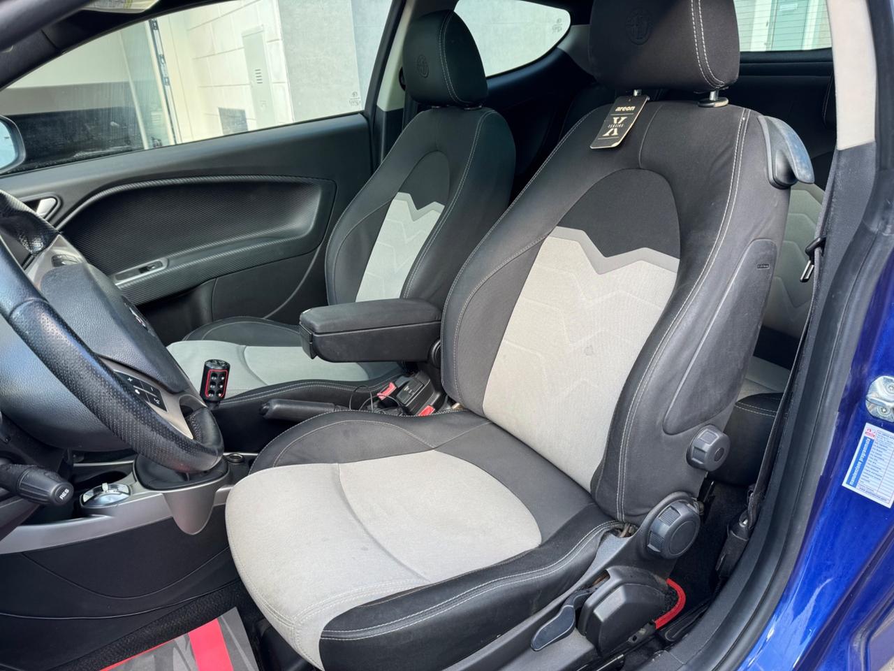 Alfa Romeo MiTo 1.3 JTDm 85 CV sport tetto