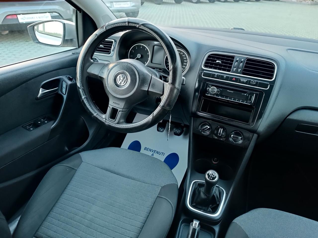 Volkswagen Polo 1.2 benzina~100.000~NEOPAT~2010