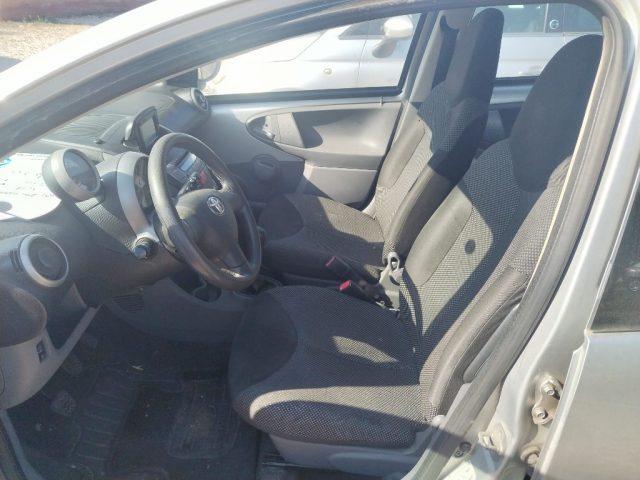 TOYOTA Aygo 1.0 12V VVT-i 5 porte Now Connect
