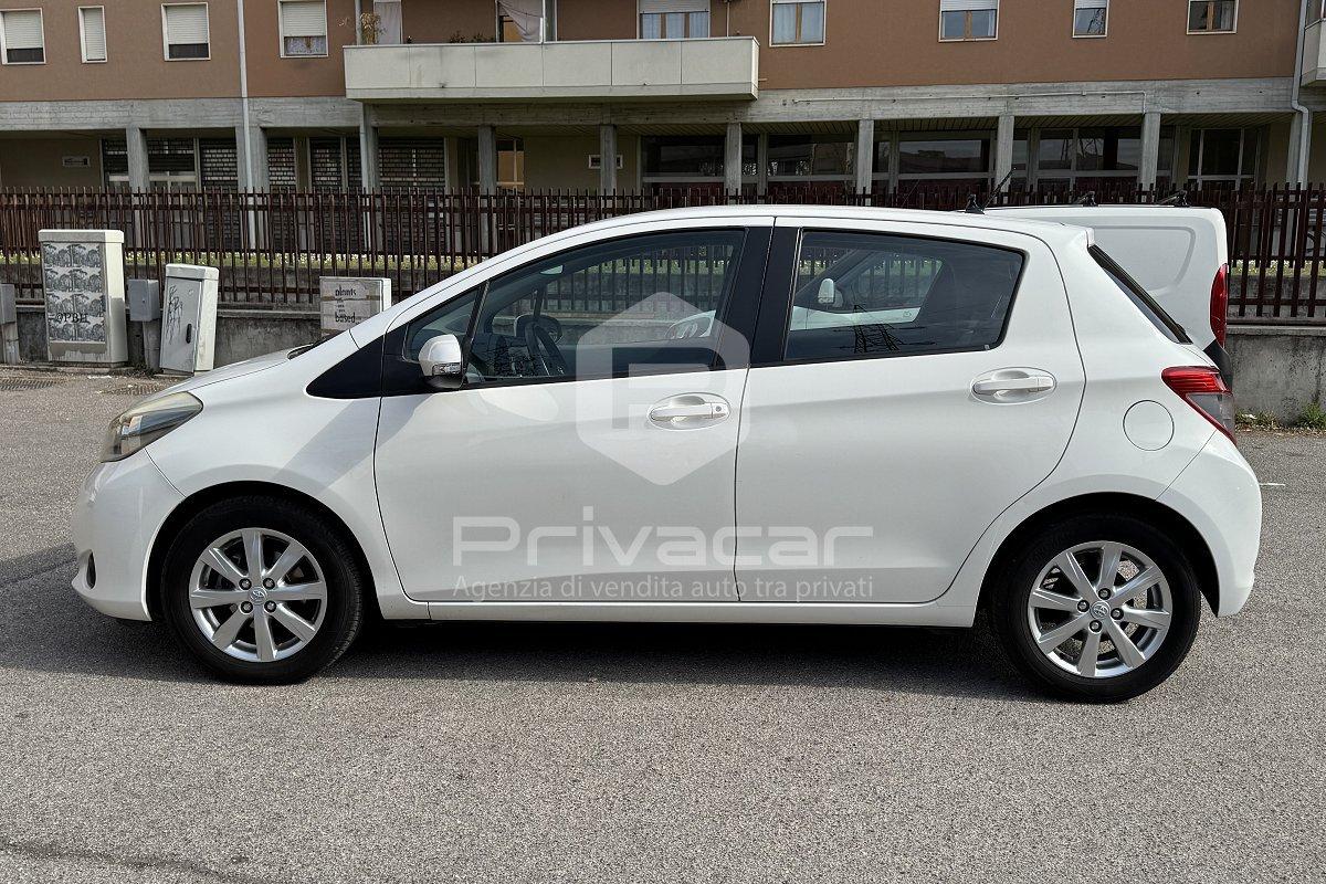 TOYOTA Yaris 1.3 5 porte Lounge