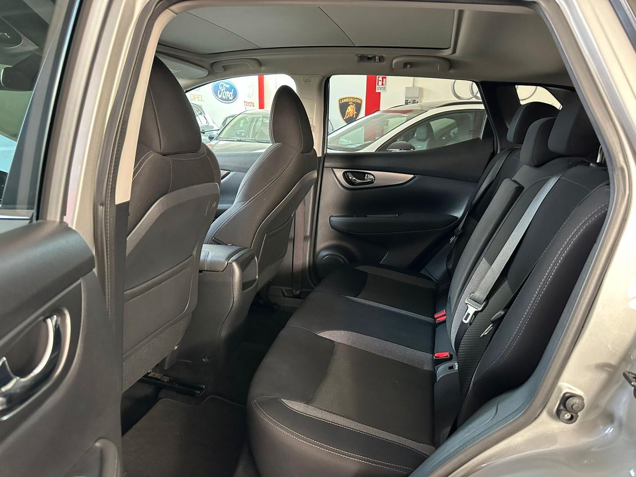Nissan Qashqai 1.7 dCi 150 CV N-Connecta